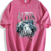 Alpha Wolf Howling Vintage Washed T-Shirt in Red