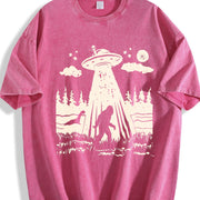 Bigfoot Ufo Retro 90s Vintage Washed T-Shirt in Red