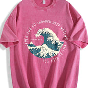 Japanese Great Wave Off Kanagawa Vintage Washed T-Shirt in Red