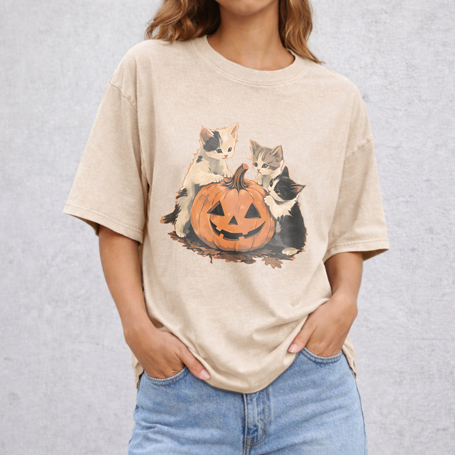 90s Cat Pumpkin Halloween vintage washed oversized T-shirt in Beige