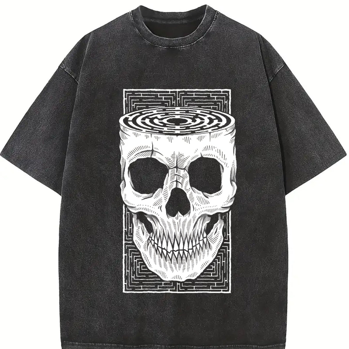 And Fashionable Eye-catching and Patterns Vintage Washed T-Shirt in Black