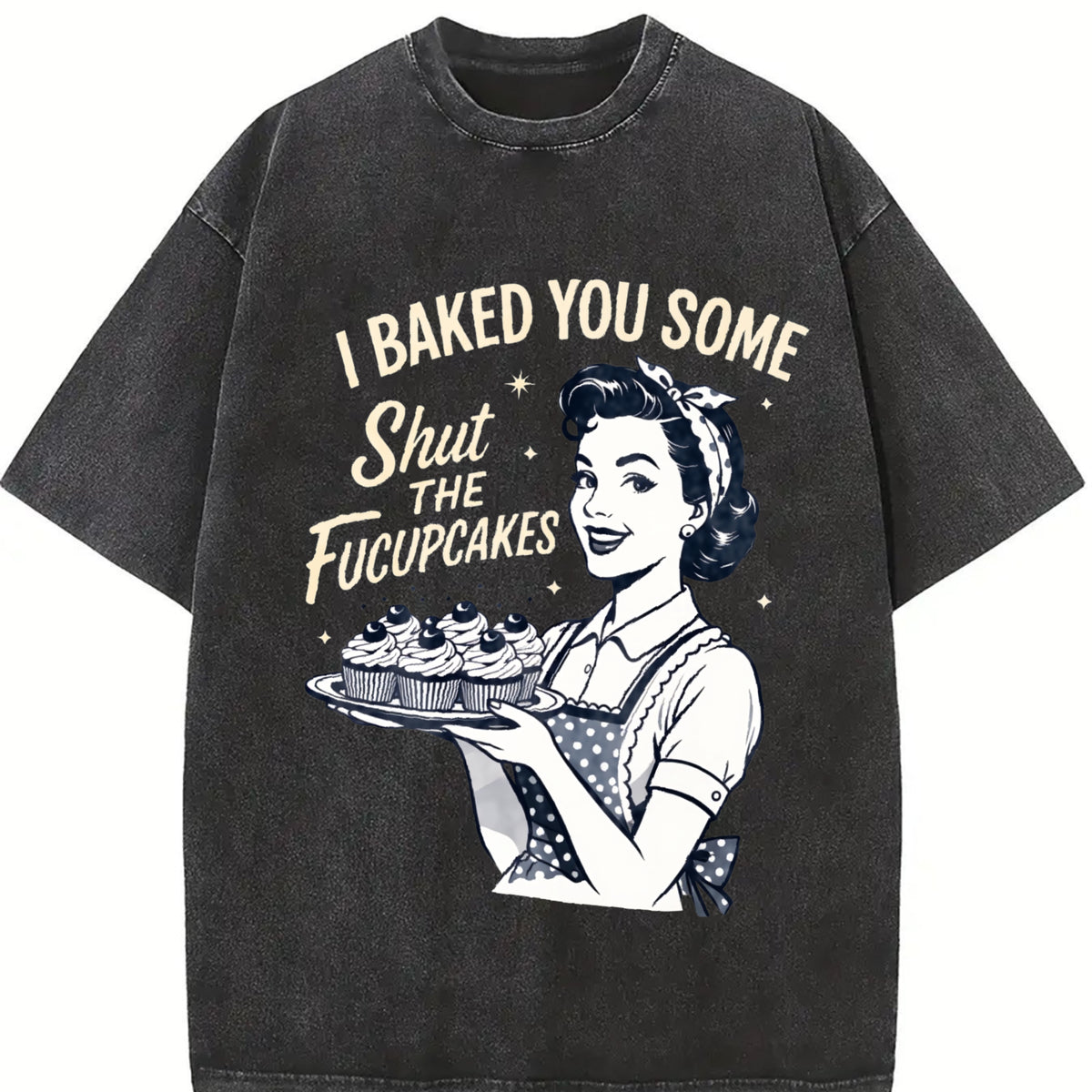 Retro Baking: Sarcastic Cupcake Vintage Washed T-Shirt in Black