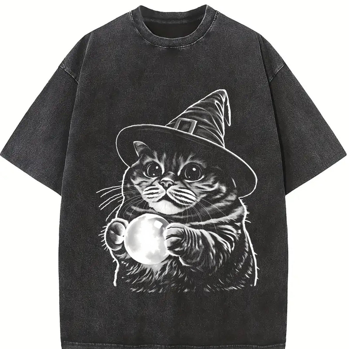 Witch Cat Retro Halftone Halloween Vintage Washed T-Shirt in Black
