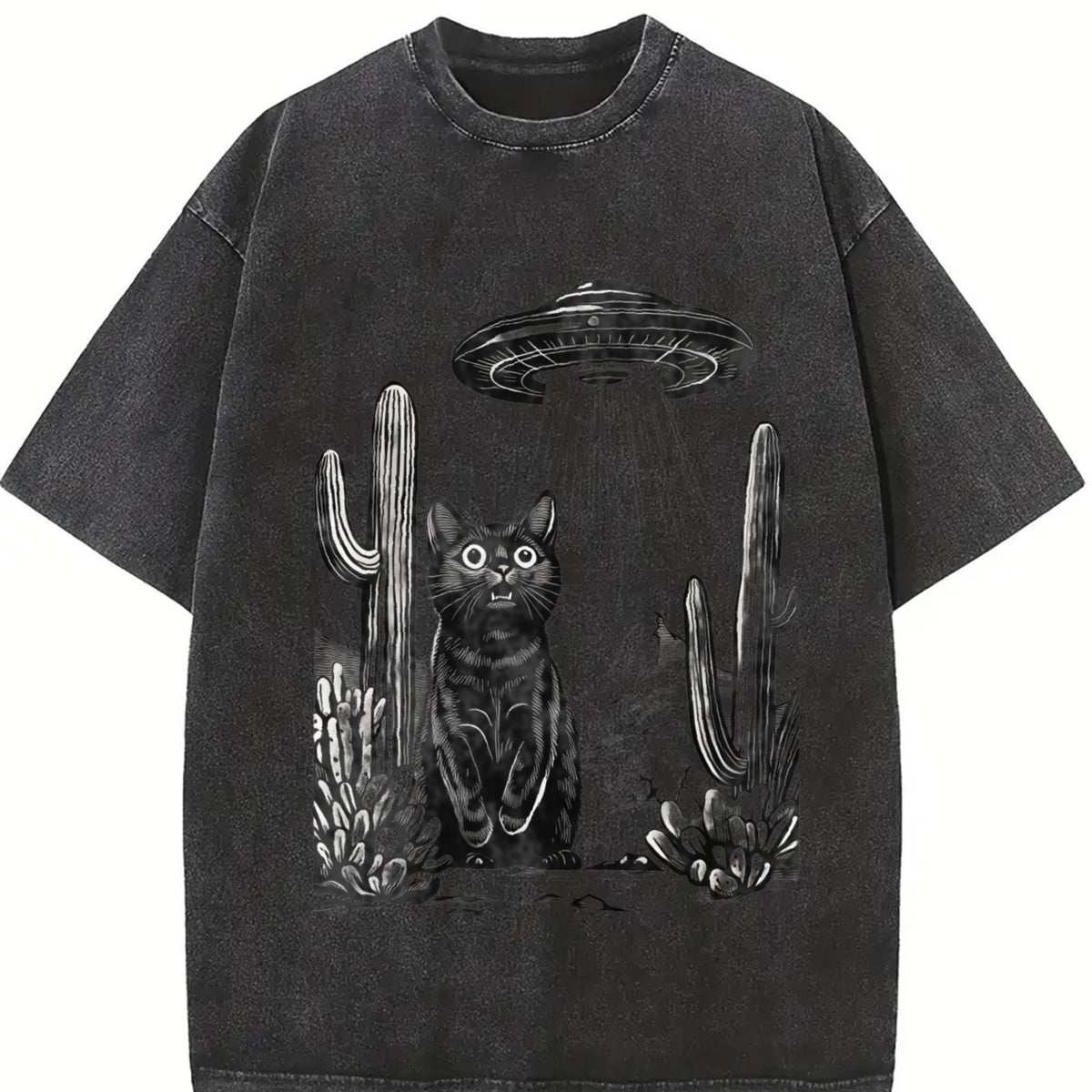 Retro UFO Desert Cat 90s Vintage Washed T-Shirt in Black