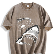 Shark Selfie with Ufo 90s Vintage Washed T-Shirt in Brown