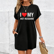 A Slim Dress for a Letter Cotton T-Shirt in Black