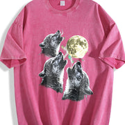 Baby Wolf Howling to Moon 90s Vintage Washed T-Shirt in Red