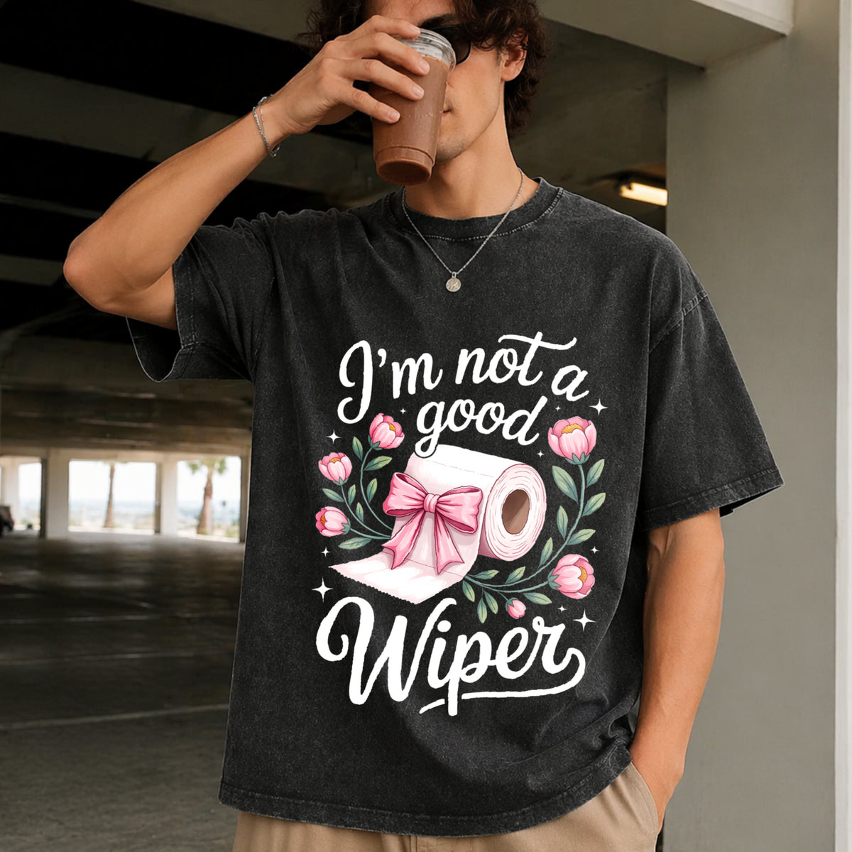 Inappropriate I'm Not a Good Wiper Adult Humor Vintage Washed T-Shirt in Black