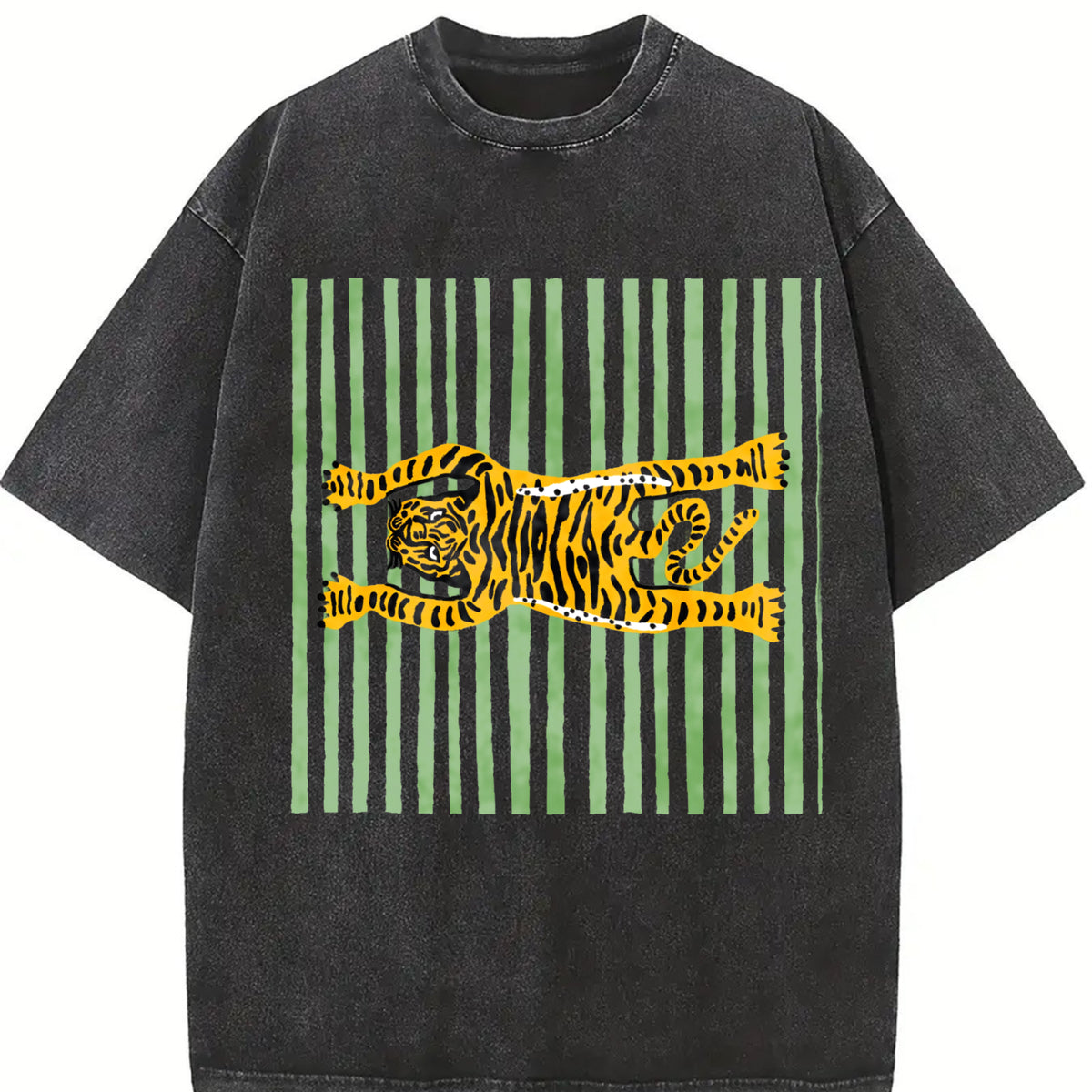 Tiger Beach Towel: Tropical Poolside Blanket Vintage Washed T-Shirt in Black
