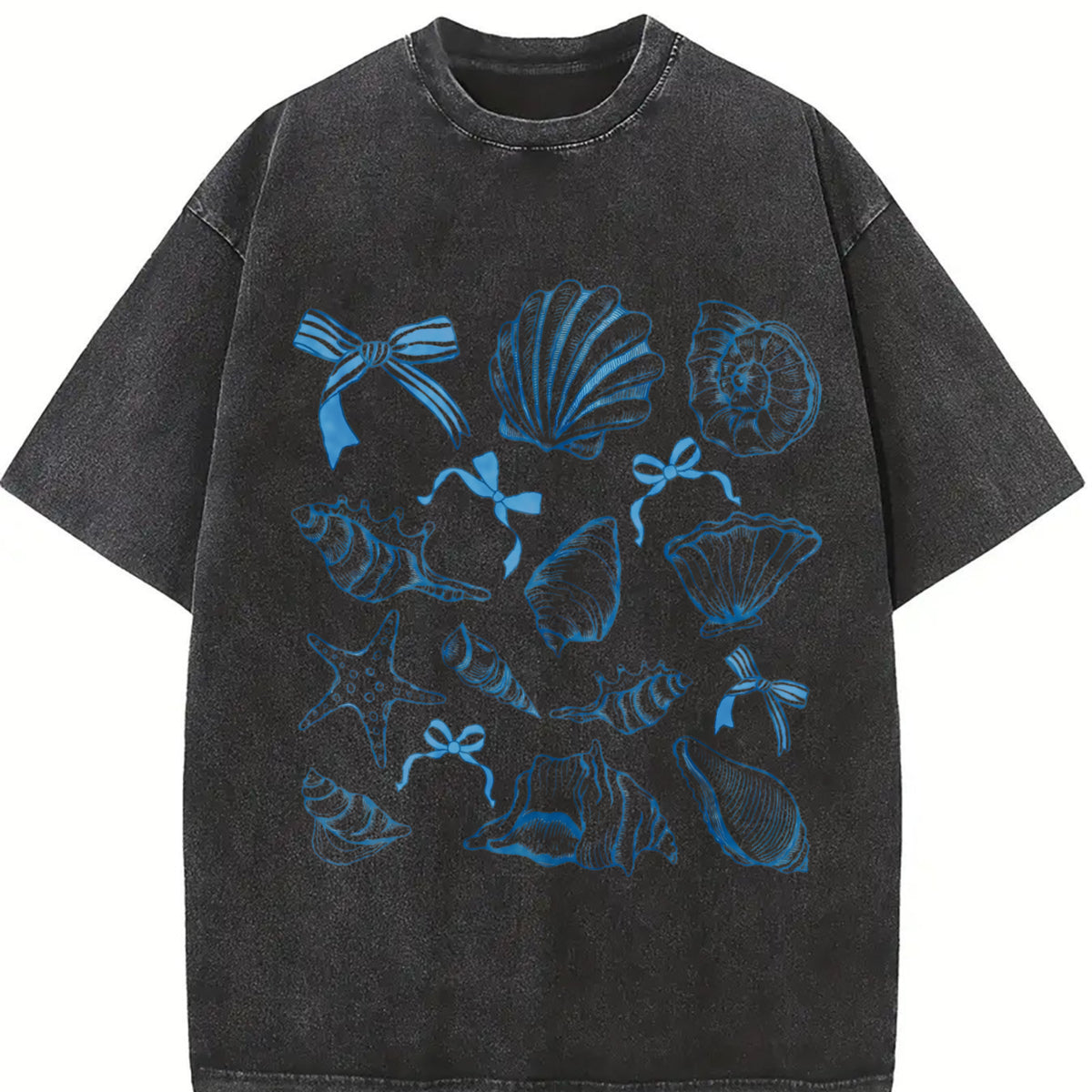 Seashell Coquette Beach Vintage Washed T-Shirt in Black