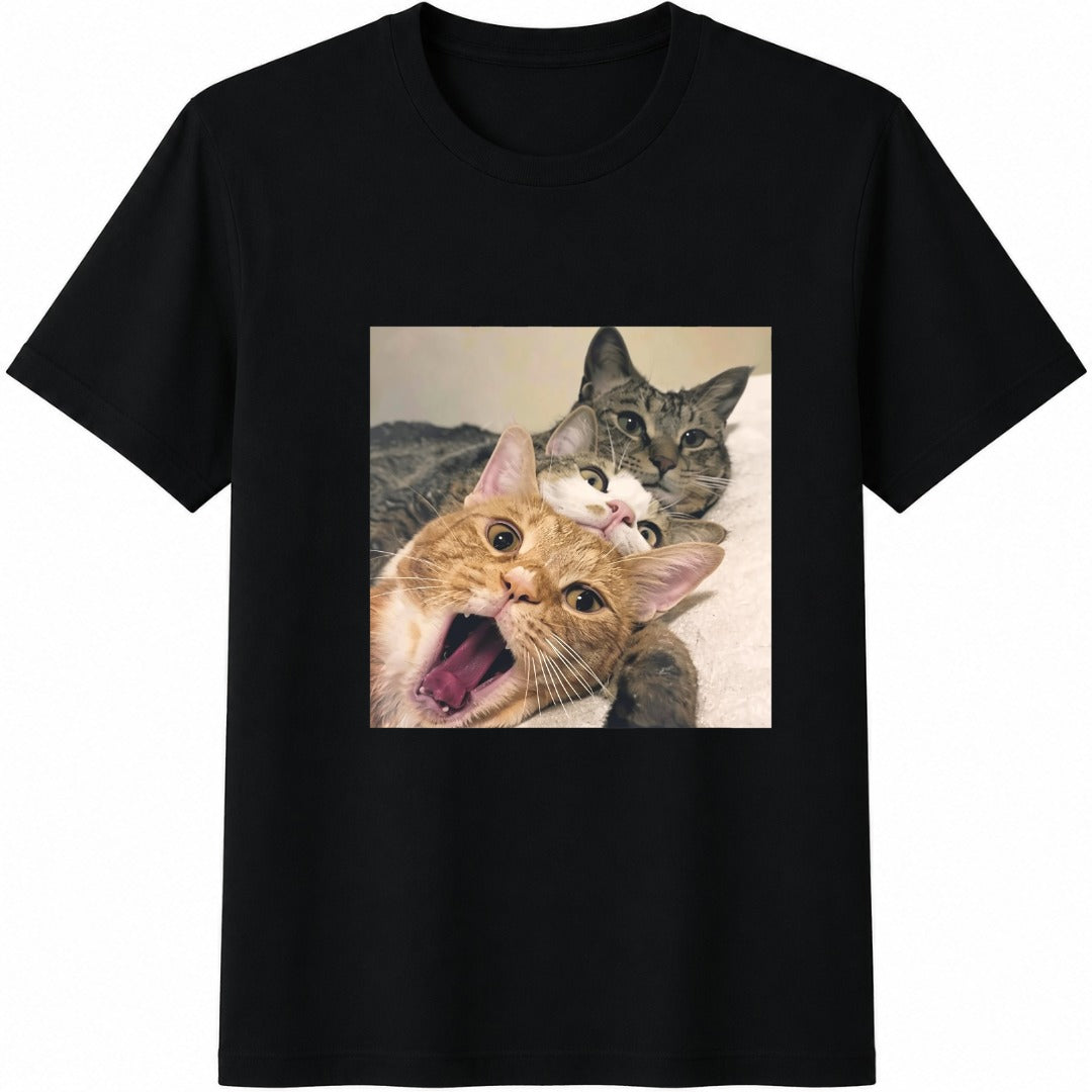 Cat Meme Cute 3 Cats Selfie Cotton T-Shirt in Black
