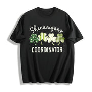 St Patricks Day Mom: Saint Paddys Mama Cotton T-Shirt in Black