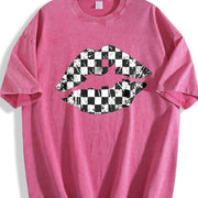 Black and White Checkered Lips Vintage Washed T-Shirt in Red