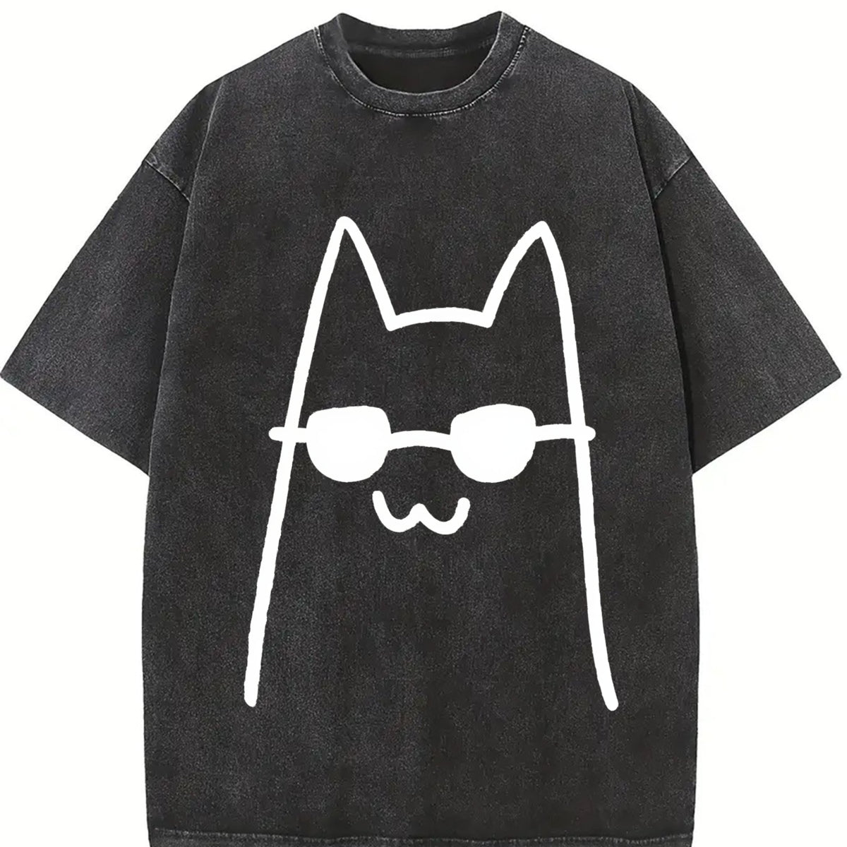 Pure a of a 'Proud Cat'. This Street Is a Basic Loose Vintage Washed T-Shirt in Black