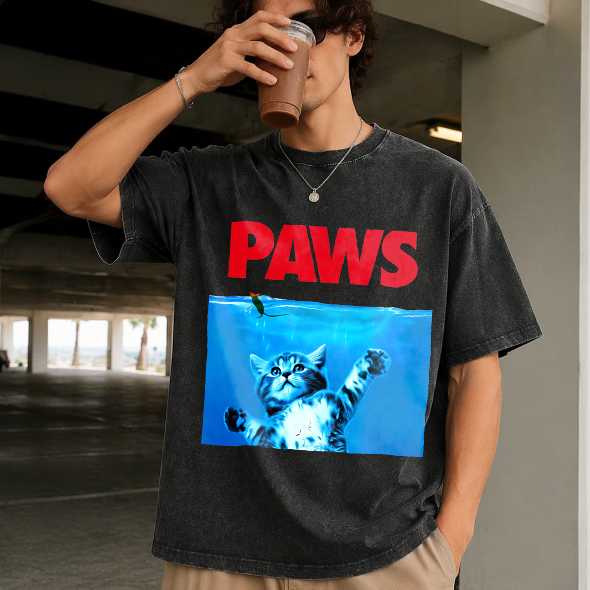 Xiongying Paws Cat and Mouse Vintage Washed T-Shirt in Black