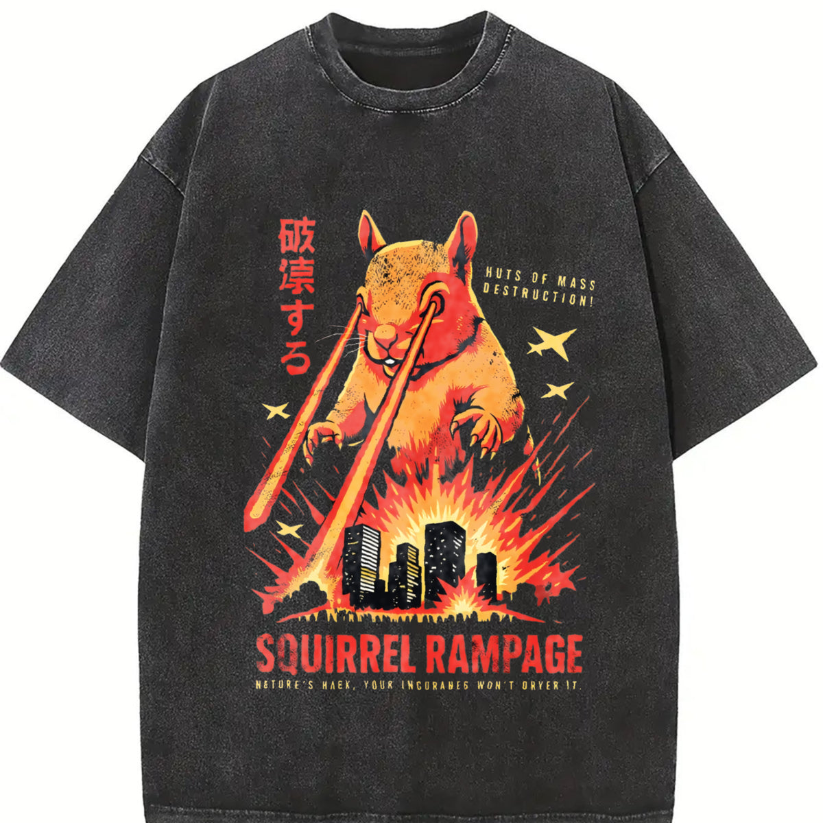 Squirrel Rampage: Retro Horror Movie Vintage Washed T-Shirt in Black