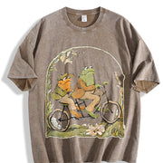 Frog and Toad on Bike Lovers Vintage Washed T-Shirt in Brown