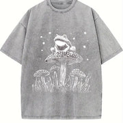 Retro Frog on the Mushroom 90s Vintage Washed T-Shirt in Gray