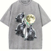 Baby Wolf Howling to Moon 90s Vintage Washed T-Shirt in Gray