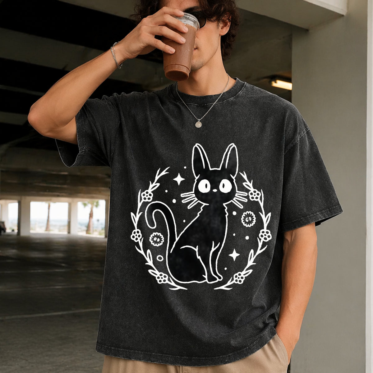 Jiji Kikis Delivery Service Vintage Washed T-Shirt in Black