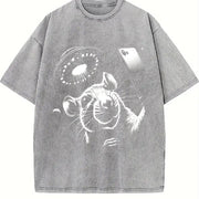 Rat Selfie with Ufo 90s Vintage Washed T-Shirt in Gray