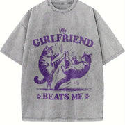 Retro Couple Cat Fighting 90s Vintage Washed T-Shirt in Gray