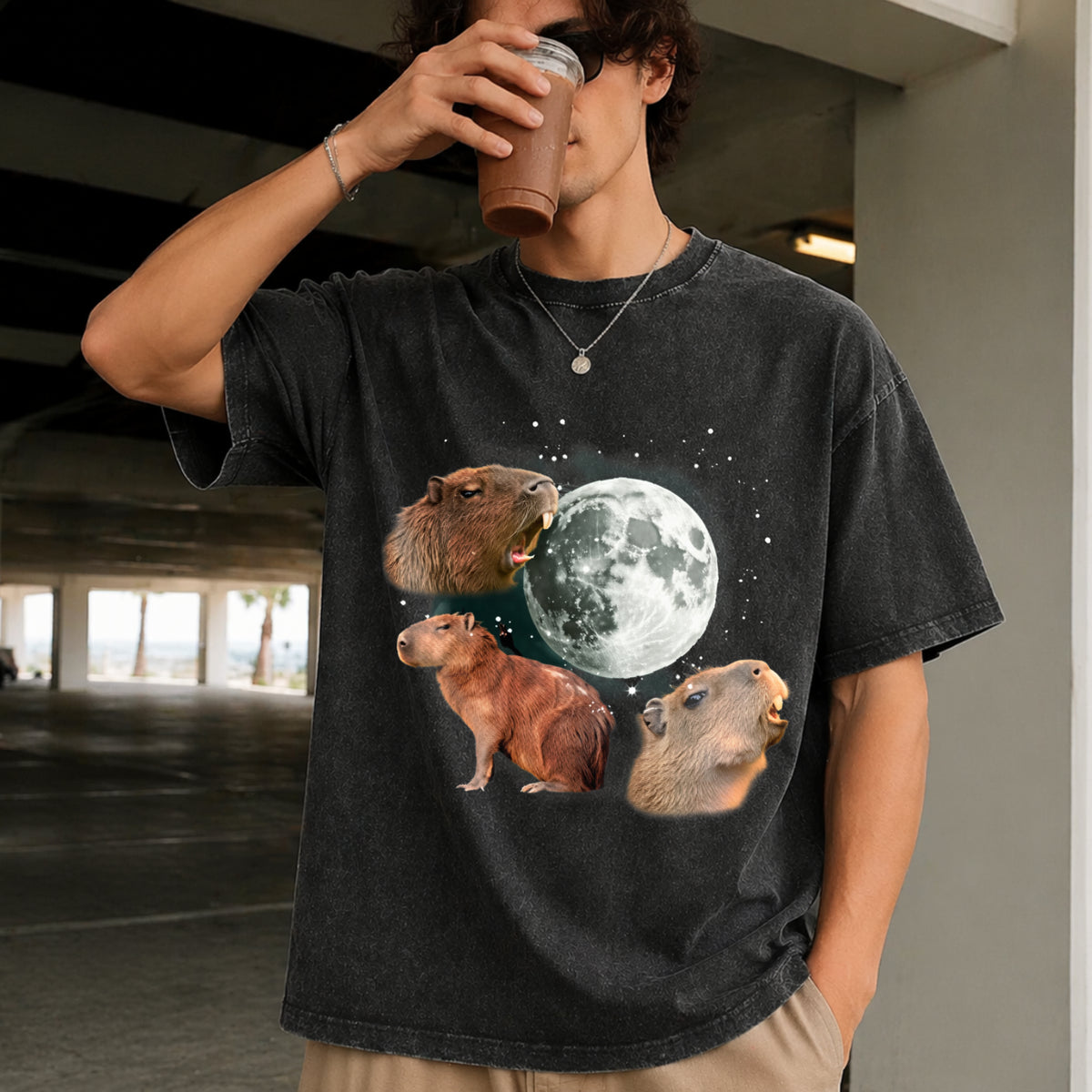 Capybara Moon Retro Meme Moon Vintage Washed T-Shirt in Black