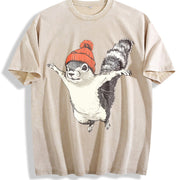 Winter Squirrel Short-sleeved with Orange Yarn Hat Vintage Washed T-Shirt in Beige