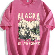 Retro Alaska the Last Frontier Grizzly Bear 90s Vintage Washed T-Shirt in Red