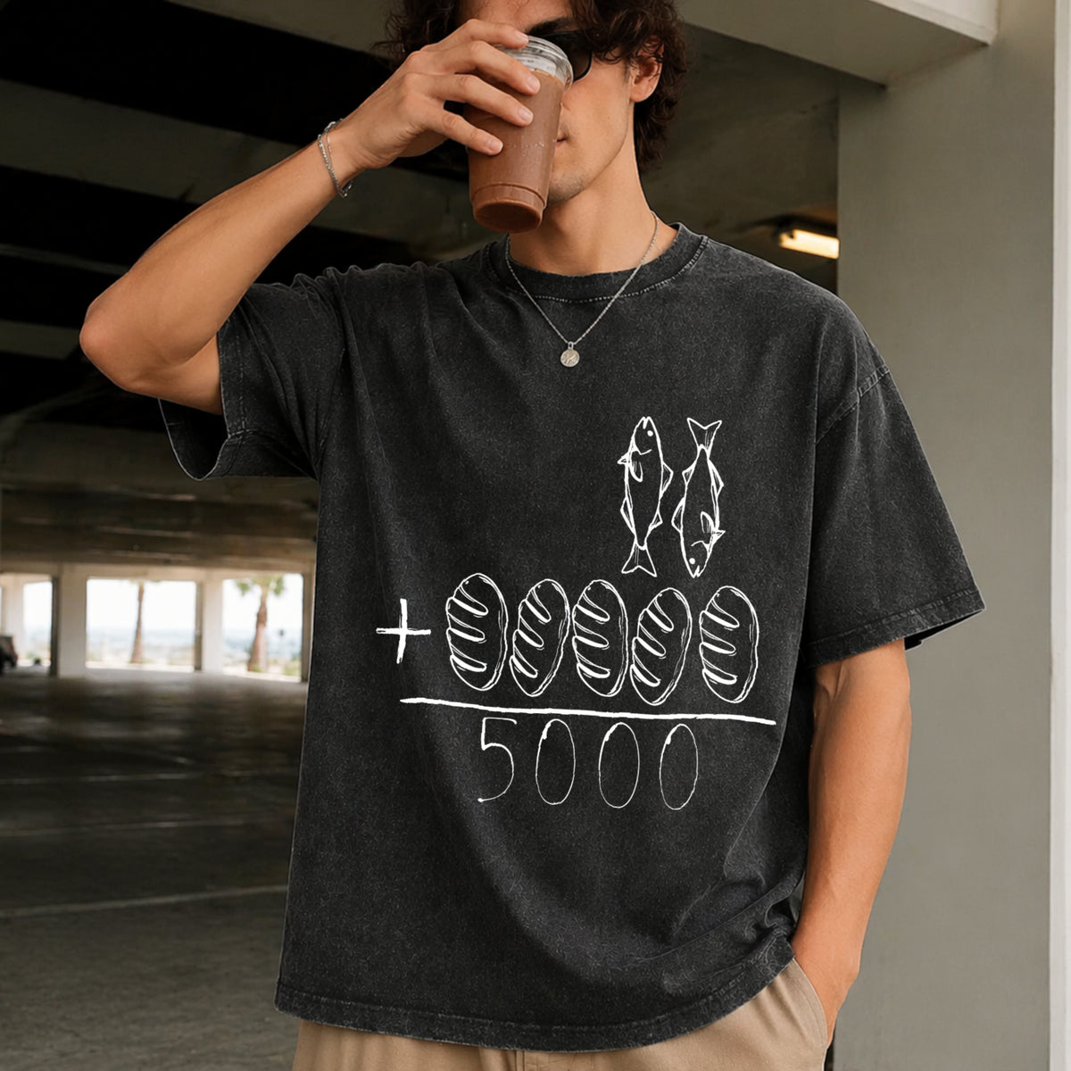 2 Fishes 5 Breads Jesus Feeds the 5000 Christian Bible Vintage Washed T-Shirt in Black