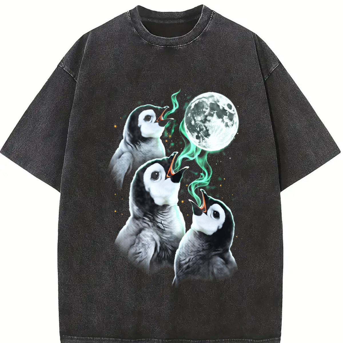 Penguin Howling to Moon 90s Vintage Washed T-Shirt in Black