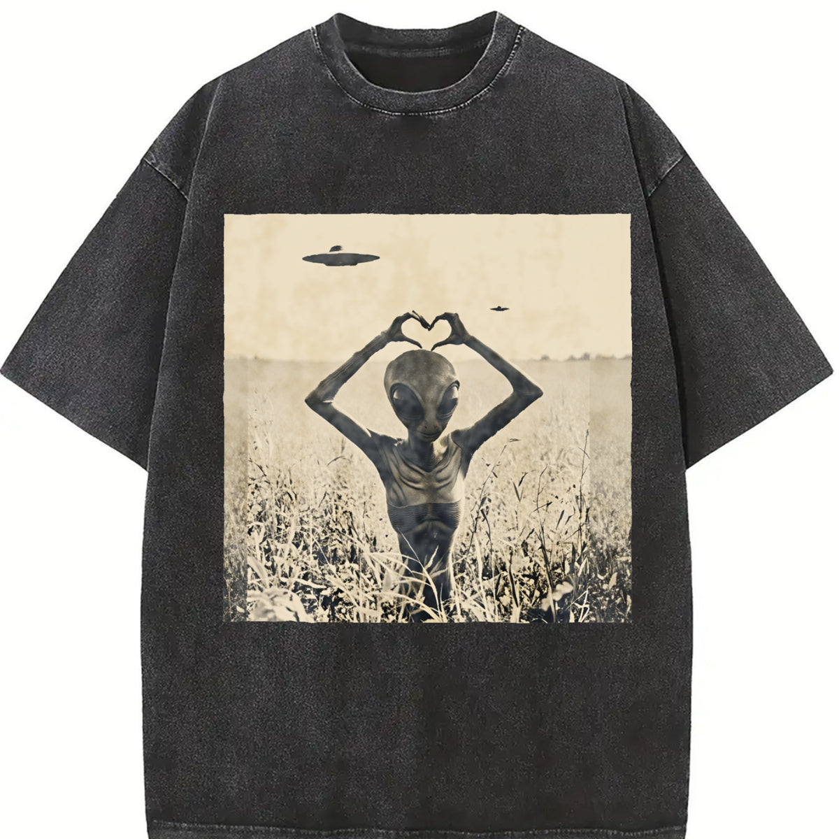 Y2K UFO Vintage Washed T-Shirt in Black