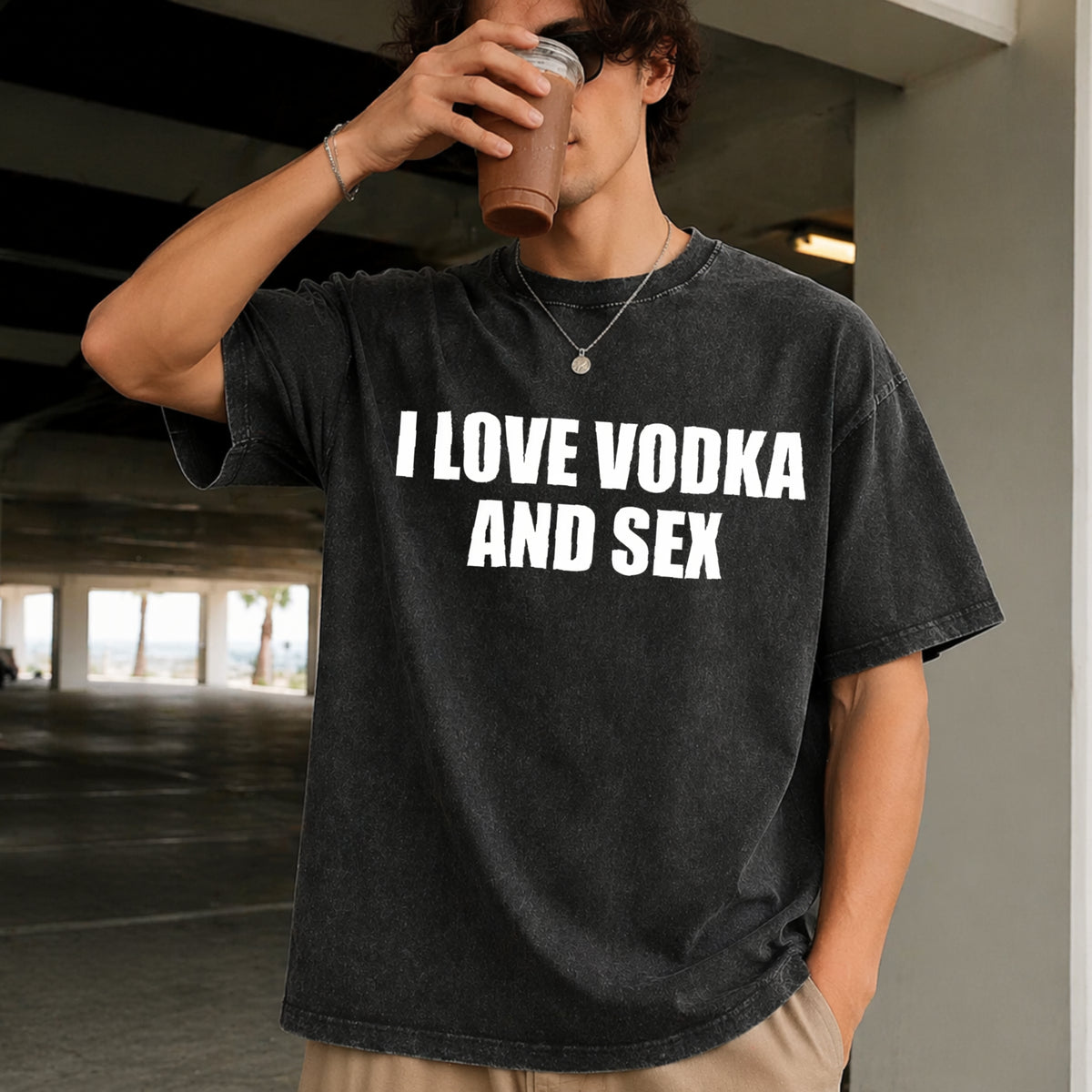 I Love Vodka and Sex Heavy Y2K Iconic Meme Club Party Bar Vintage Washed T-Shirt in Black