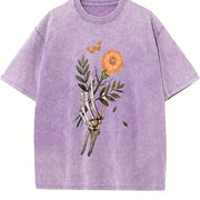 Loose-fitting with a Skull and Drop Shoulders Vintage Washed T-Shirt in Purple