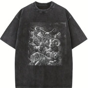 Wildlife Animals 90s Vintage Washed T-Shirt in Black