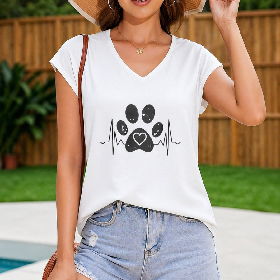 Sleeveless Vest with Claw and Heartbeat. Perfect Women's Color Cotton Tank Top in White