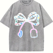 Batik Christmas Floral Bow Vintage Washed T-Shirt in Gray