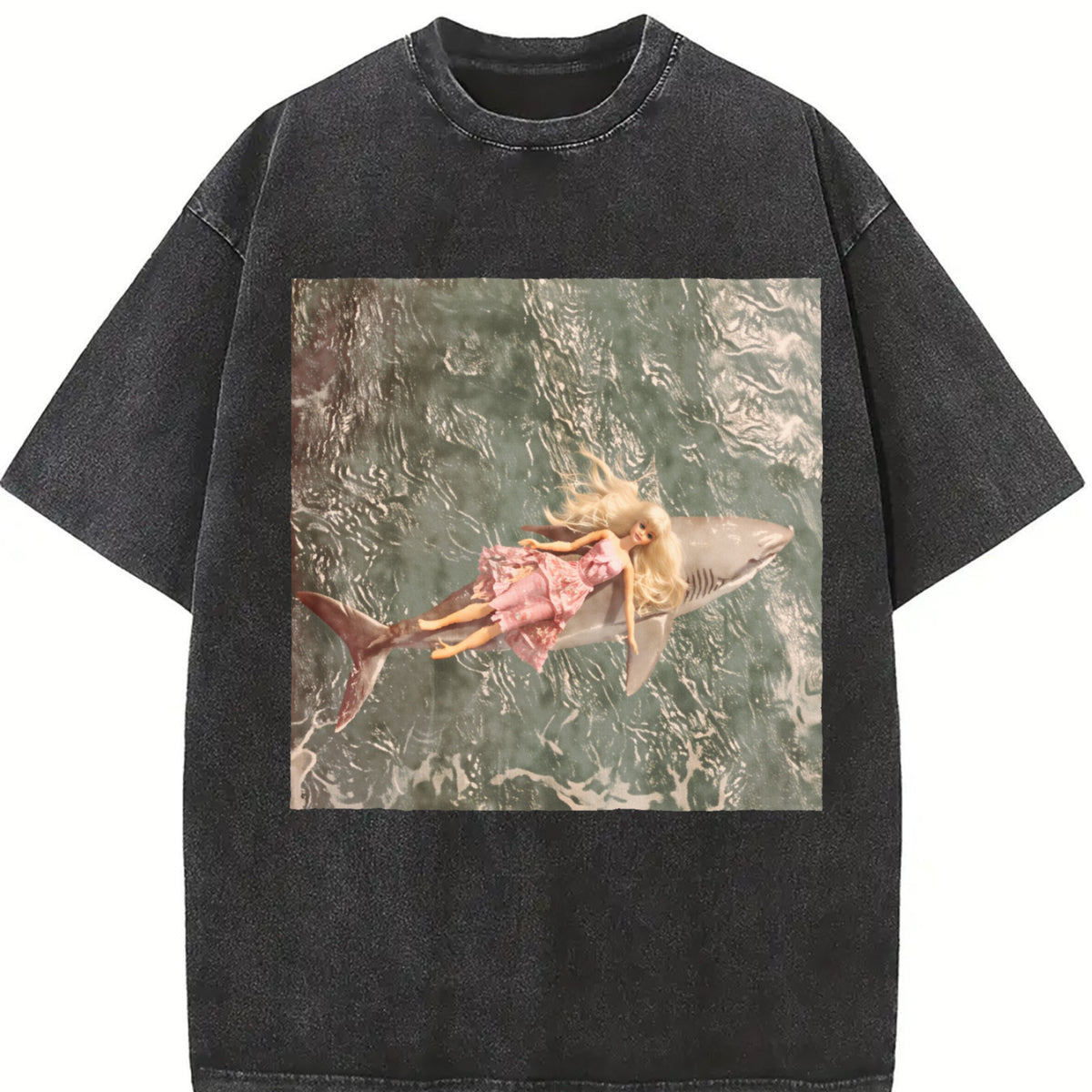 Fairy Doll Flying Vintage Washed T-Shirt in Black
