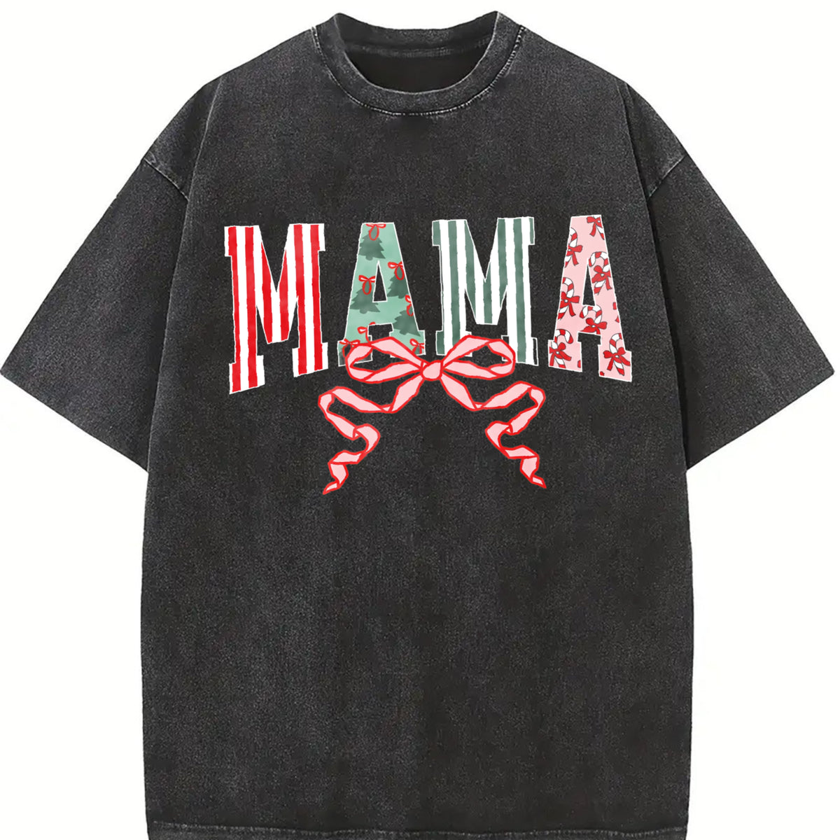 Christmas Mama Retro Mom Vintage Washed T-Shirt in Black