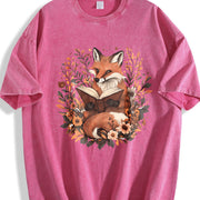 Ladies' Bohemian Short-sleeve Floral with a an Elegant Fox Vintage Washed T-Shirt in Red