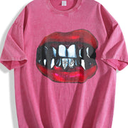 Gothic Vampire Lips Fangs Sleeveless Tank Vintage Washed T-Shirt in Red