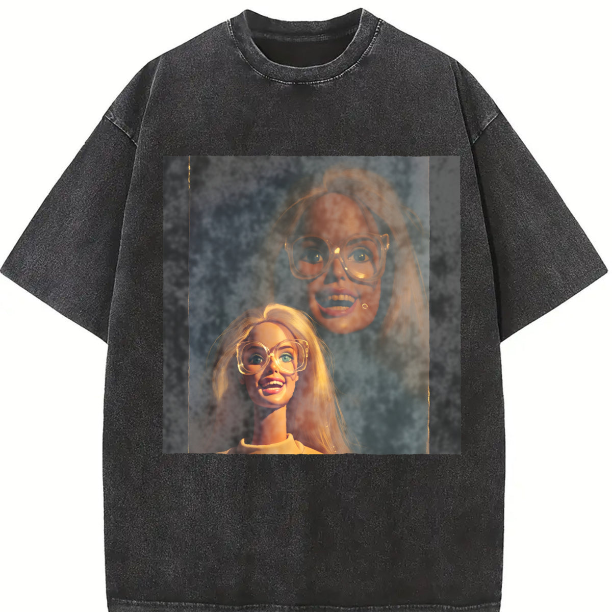 Two Smiling Glam Dolls Vintage Washed T-Shirt in Black