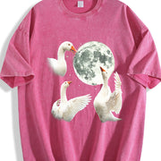 White Goose Howling at Moon 90s Vintage Washed T-Shirt in Red