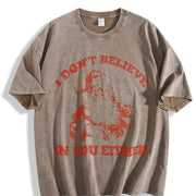Retro Santa I Don't Believe in You Either 90s Vintage Washed T-Shirt in Brown