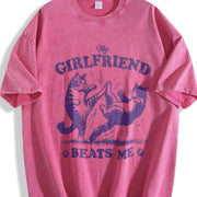 Retro Couple Cat Fighting 90s Vintage Washed T-Shirt in Red